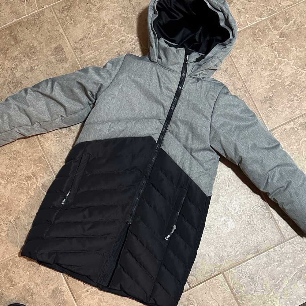 Nano Long Puffer Jacket in Gray and Black